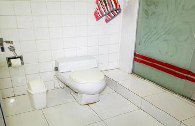 VENTA DE CASA DE 3 PISOS EN AV. ZARUMILLA